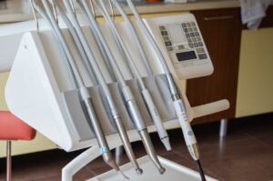 Higienistka Stomatologiczna – Pasja w Zawodzie: Dlaczego Warto Wybrać Tę Ścieżkę Zawodową?